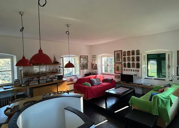 Historical 'the Birdhouse' - Garden & Views Apartamento *