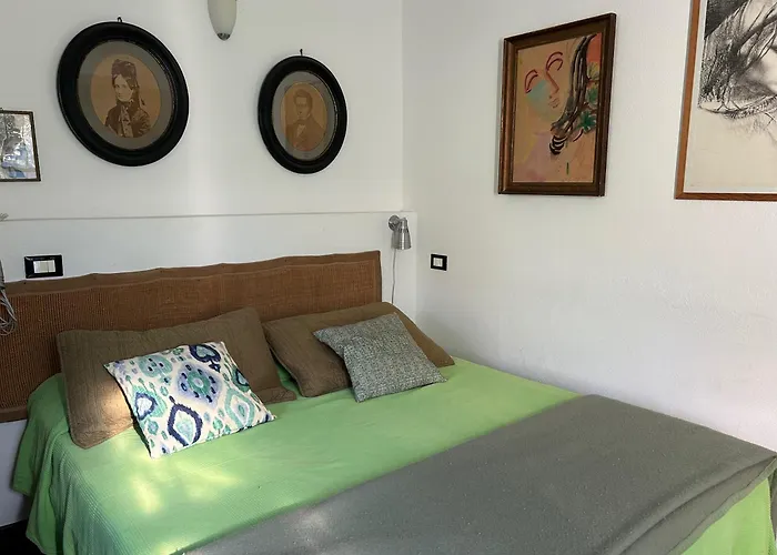 Historical The Birdhouse - Garden Views Apartamento